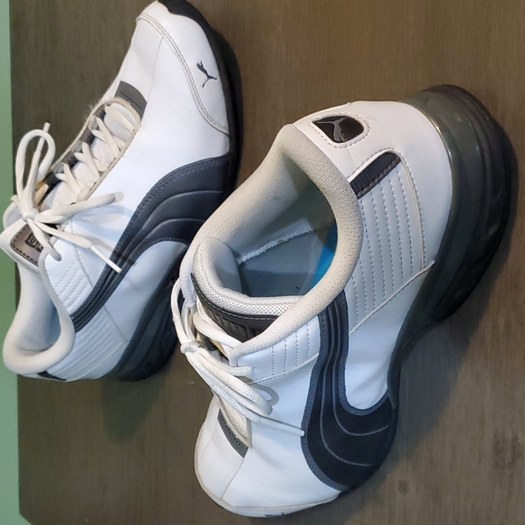 Men's Puma Tennis Shoes - Picture 3 of 8